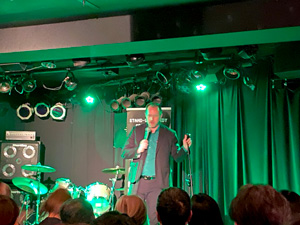 スタンダップコメディ