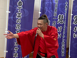 プチパレス紀三井寺　慰問活動