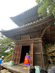 和歌浦多宝塔 経石埋め戻し
